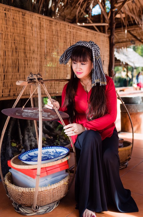 Con gái cố nhạc sĩ Bắc Sơn dựng lại 100 kịch ngắn của cha - Ảnh 1. Con gái cố nhạc sĩ Bắc Sơn dựng lại 100 kịch ngắn của cha - Ảnh 1.