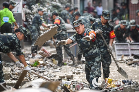 Chùm ảnh hậu lũ lụt lịch sử ở Trùng Khánh - Ảnh 3. Chùm ảnh hậu lũ lụt lịch sử ở Trùng Khánh - Ảnh 3.