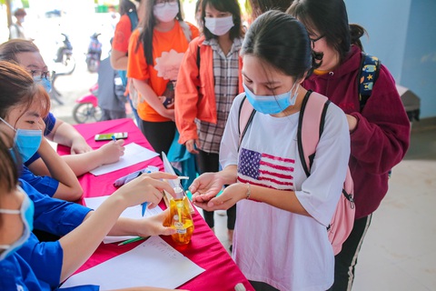 Đồng Nai cho phép các trường phổ thông hoạt động lại từ 25-8 - Ảnh 1. Đồng Nai cho phép các trường phổ thông hoạt động lại từ 25-8 - Ảnh 1.