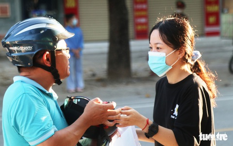 Một thí sinh Nghệ An vô Đà Nẵng thi tốt nghiệp THPT - Ảnh 1. Một thí sinh Nghệ An vô Đà Nẵng thi tốt nghiệp THPT - Ảnh 1.