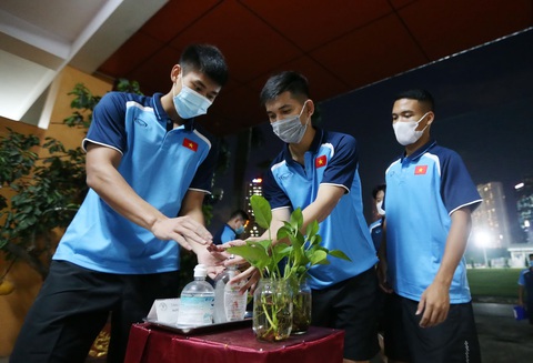 Tuyển U22 và U19 VN tập trung: Cấm trại nghiêm ngặt - Ảnh 1. Tuyển U22 và U19 VN tập trung: Cấm trại nghiêm ngặt - Ảnh 1.