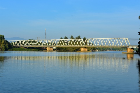 Xây đập ngăn mặn kết hợp làm cầu vượt trên sông Cái Nha Trang - Ảnh 2. Xây đập ngăn mặn kết hợp làm cầu vượt trên sông Cái Nha Trang - Ảnh 2.