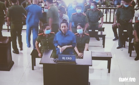 Đường Nhuệ lãnh 3 năm 6 tháng tù vụ đánh hội đồng phụ xe - Ảnh 2. Đường Nhuệ lãnh 3 năm 6 tháng tù vụ đánh hội đồng phụ xe - Ảnh 2.
