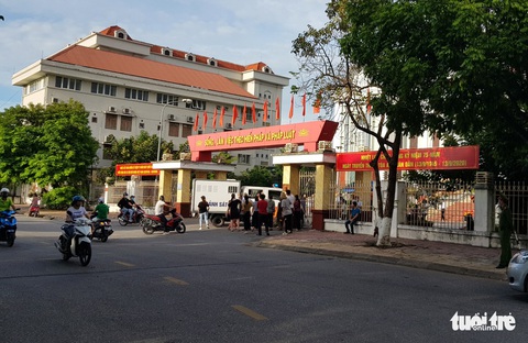 Đường Nhuệ nói đánh phụ xe là để thể hiện sự nhiệt tình với bạn bè - Ảnh 3. Đường Nhuệ nói đánh phụ xe là để thể hiện sự nhiệt tình với bạn bè - Ảnh 3.