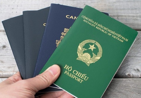 Đại biểu Quốc hội được phép có hai quốc tịch không? - Ảnh 1. Đại biểu Quốc hội được phép có hai quốc tịch không? - Ảnh 1.