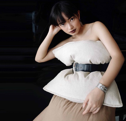 Châu Bùi tỏa sáng trên sàn diễn thời trang quốc tế - Ảnh 3. Châu Bùi tỏa sáng trên sàn diễn thời trang quốc tế - Ảnh 3.