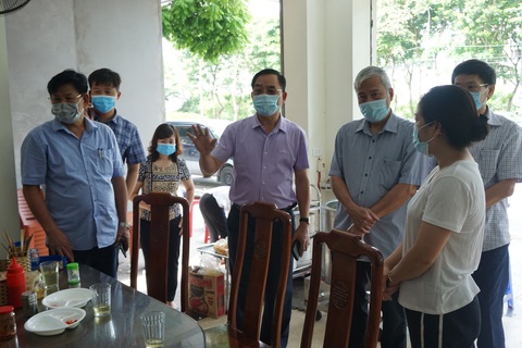 Nam thanh niên Hà Nội dương tính với COVID-19 khi vừa hết 14 ngày cách ly tập trung - Ảnh 1. Nam thanh niên Hà Nội dương tính với COVID-19 khi vừa hết 14 ngày cách ly tập trung - Ảnh 1.