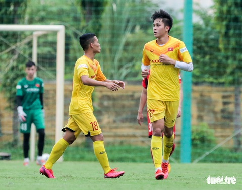 3 cầu thủ U22 Việt Nam chấn thương, sớm chia tay đợt tập trung - Ảnh 1. 3 cầu thủ U22 Việt Nam chấn thương, sớm chia tay đợt tập trung - Ảnh 1.