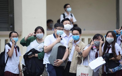 Điểm thi cao, điều chỉnh nguyện vọng để vào trường yêu thích - Ảnh 1. Điểm thi cao, điều chỉnh nguyện vọng để vào trường yêu thích - Ảnh 1.