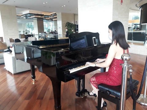 Hưởng thụ khách sạn 5 sao mùa dịch - Ảnh 3. Hưởng thụ khách sạn 5 sao mùa dịch - Ảnh 3.