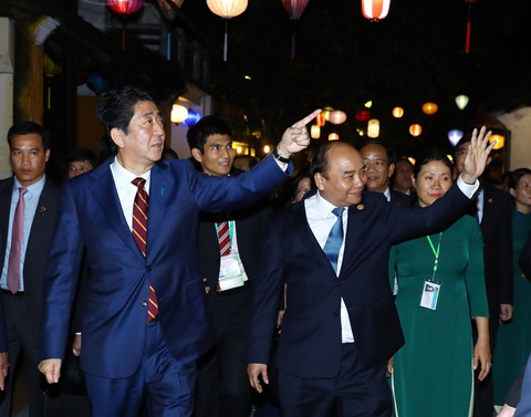 Mối thân tình Việt - Nhật khi ông Shinzo Abe làm thủ tướng - Ảnh 8. Mối thân tình Việt - Nhật khi ông Shinzo Abe làm thủ tướng - Ảnh 8.