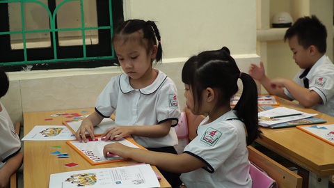 Bộ GD-ĐT: Xử nghiêm người đứng đầu nhà trường có lạm thu năm học mới - Ảnh 1. Bộ GD-ĐT: Xử nghiêm người đứng đầu nhà trường có lạm thu năm học mới - Ảnh 1.