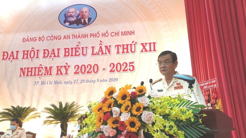 Công an TP.HCM triệt phá hơn 10.800 băng nhóm tội phạm hình sự và tệ nạn xã hội - Ảnh 2. Công an TP.HCM triệt phá hơn 10.800 băng nhóm tội phạm hình sự và tệ nạn xã hội - Ảnh 2.