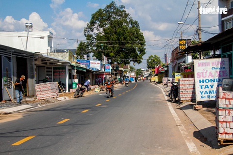 Con đường đau khổ Nữ Dân Công nay đã khang trang - Ảnh 3. Con đường đau khổ Nữ Dân Công nay đã khang trang - Ảnh 3.