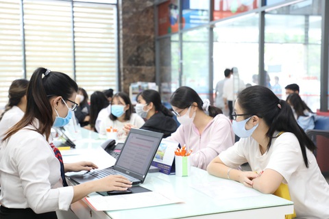 Điểm chuẩn nhiều trường sẽ tăng, hướng đi nào cho thí sinh vào Đại học? - Ảnh 2. Điểm chuẩn nhiều trường sẽ tăng, hướng đi nào cho thí sinh vào Đại học? - Ảnh 2.