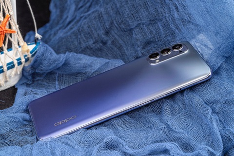 Chiêm ngưỡng phiên bản màu tím khói của OPPO Reno4 vừa ra mắt - Ảnh 5. Chiêm ngưỡng phiên bản màu tím khói của OPPO Reno4 vừa ra mắt - Ảnh 5.
