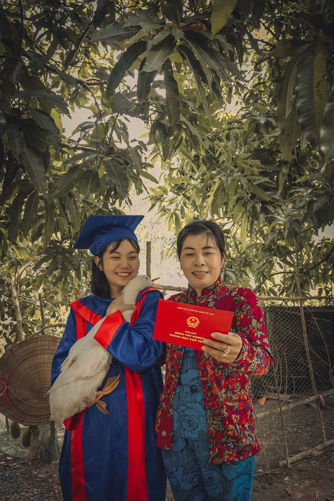 Bộ ảnh kỷ yếu sẽ khiến bạn phải mềm lòng - Ảnh 1. Bộ ảnh kỷ yếu sẽ khiến bạn phải mềm lòng - Ảnh 1.