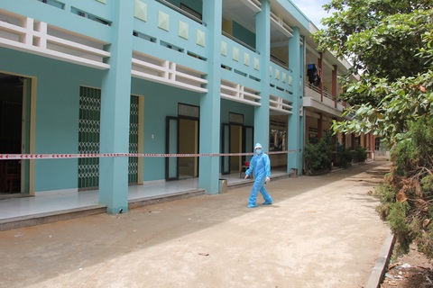 Thêm một khu dân cư ở Đà Nẵng bị phong tỏa - Ảnh 1. Thêm một khu dân cư ở Đà Nẵng bị phong tỏa - Ảnh 1.