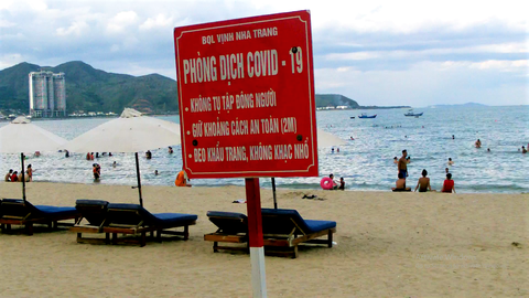 Thành phố chưa nói gì, phó chủ tịch phường tự ban lệnh đóng cửa các cơ sở kinh doanh - Ảnh 1. Thành phố chưa nói gì, phó chủ tịch phường tự ban lệnh đóng cửa các cơ sở kinh doanh - Ảnh 1.