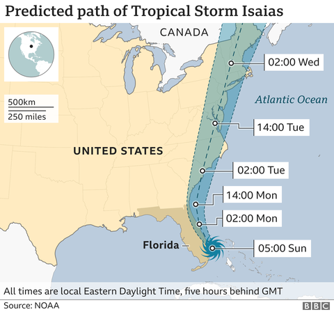 Florida hứng bão nhiệt đới Isaias giữa lúc đang có gần nửa triệu ca COVID-19 - Ảnh 1. Florida hứng bão nhiệt đới Isaias giữa lúc đang có gần nửa triệu ca COVID-19 - Ảnh 1.