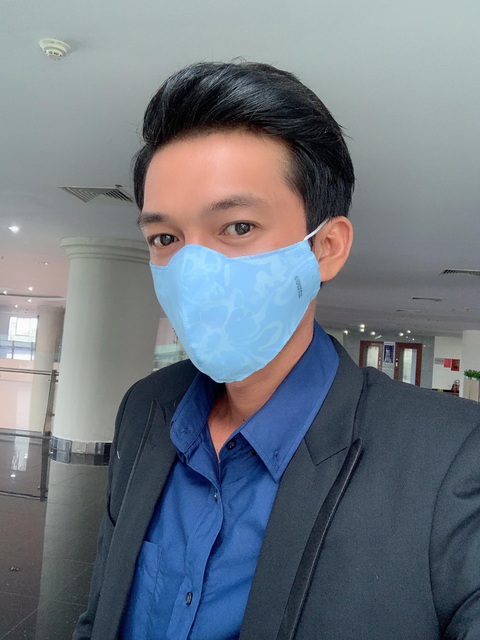 Dùng khẩu trang vải: giới nghệ sĩ đồng lòng hưởng ứng - Ảnh 4. Dùng khẩu trang vải: giới nghệ sĩ đồng lòng hưởng ứng - Ảnh 4.