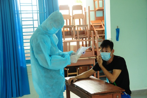 Bên trong khu dân cư có gia đình 7 người nhiễm COVID-19 - Ảnh 20. Bên trong khu dân cư có gia đình 7 người nhiễm COVID-19 - Ảnh 20.