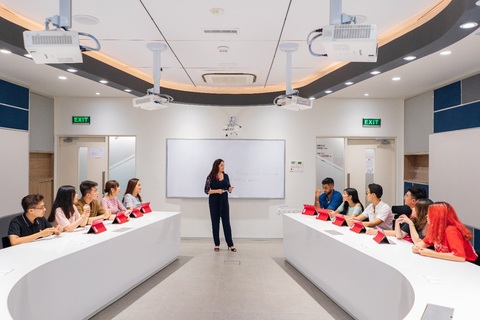 ‘Du học không gián đoạn’ - hiện thực hóa ước mơ du học thời COVID-19 - Ảnh 2. ‘Du học không gián đoạn’ - hiện thực hóa ước mơ du học thời COVID-19 - Ảnh 2.
