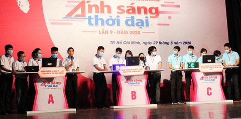 Rèn bản lĩnh cho nhà giáo trẻ: sinh viên nói không thích học online, giải thích thế nào - Ảnh 1. Rèn bản lĩnh cho nhà giáo trẻ: sinh viên nói không thích học online, giải thích thế nào - Ảnh 1.