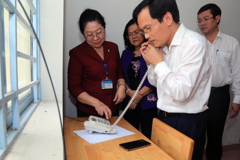 Đảm bảo giãn cách trong kỳ thi tốt nghiệp THPT - Ảnh 1. Đảm bảo giãn cách trong kỳ thi tốt nghiệp THPT - Ảnh 1.