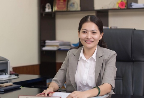 Bình Dương bổ nhiệm nữ hiệu trưởng 39 tuổi của Đại học Thủ Dầu Một - Ảnh 1. Bình Dương bổ nhiệm nữ hiệu trưởng 39 tuổi của Đại học Thủ Dầu Một - Ảnh 1.