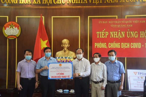 Sau Đà Nẵng, Hải Phòng ủng hộ Quảng Nam 5 tỉ - Ảnh 1. Sau Đà Nẵng, Hải Phòng ủng hộ Quảng Nam 5 tỉ - Ảnh 1.