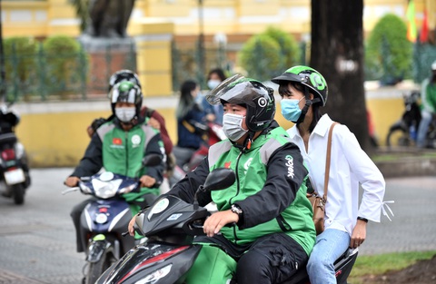 Gojek chính thức hoạt động tại Việt Nam: Tài xế vui vẻ, khách hàng hài lòng - Ảnh 4. Gojek chính thức hoạt động tại Việt Nam: Tài xế vui vẻ, khách hàng hài lòng - Ảnh 4.