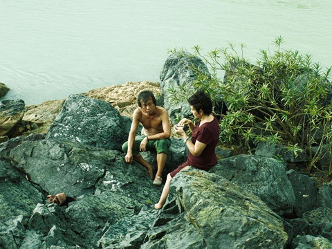 Giòng sông không nhìn thấy của Phạm Ngọc Lân chiếu ở Locarno - Ảnh 2. Giòng sông không nhìn thấy của Phạm Ngọc Lân chiếu ở Locarno - Ảnh 2.