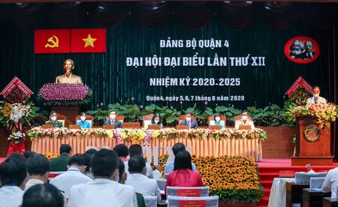 Quận 4 đẩy nhanh xây dựng mới các chung cư cũ đang xuống cấp - Ảnh 1. Quận 4 đẩy nhanh xây dựng mới các chung cư cũ đang xuống cấp - Ảnh 1.