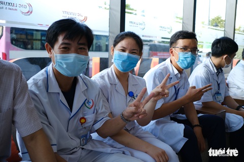 Đoàn y bác sĩ Bình Định đã đến Đà Nẵng sẵn sàng chi viện - Ảnh 4. Đoàn y bác sĩ Bình Định đã đến Đà Nẵng sẵn sàng chi viện - Ảnh 4.