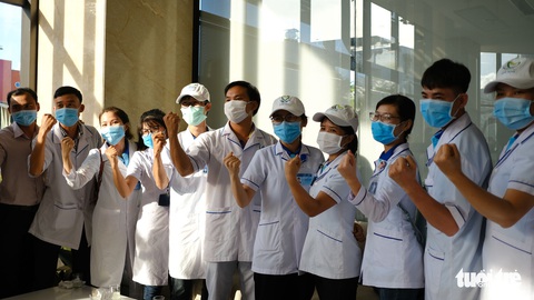 Đoàn y bác sĩ Bình Định đã đến Đà Nẵng sẵn sàng chi viện - Ảnh 1. Đoàn y bác sĩ Bình Định đã đến Đà Nẵng sẵn sàng chi viện - Ảnh 1.
