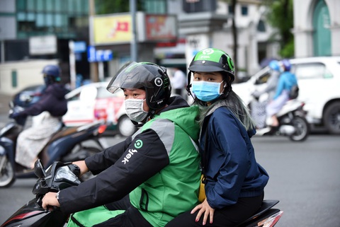 Gojek chính thức hoạt động tại Việt Nam: Tài xế vui vẻ, khách hàng hài lòng - Ảnh 3. Gojek chính thức hoạt động tại Việt Nam: Tài xế vui vẻ, khách hàng hài lòng - Ảnh 3.