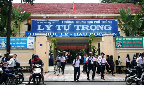 Thi tuyển lớp 10 Khánh Hòa: Không đủ thí sinh để tuyển vẫn phải tổ chức thi - Ảnh 1. Thi tuyển lớp 10 Khánh Hòa: Không đủ thí sinh để tuyển vẫn phải tổ chức thi - Ảnh 1.