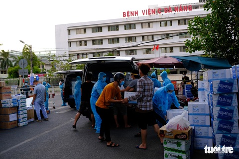 Đà Nẵng đề nghị không hỗ trợ lương thực, thực phẩm trực tiếp tới khu phong tỏa - Ảnh 1. Đà Nẵng đề nghị không hỗ trợ lương thực, thực phẩm trực tiếp tới khu phong tỏa - Ảnh 1.