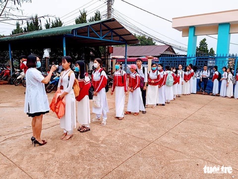 Vì an toàn của thí sinh, Tây Nguyên chạy đua dịch kép COVID-19 và bạch hầu - Ảnh 3. Vì an toàn của thí sinh, Tây Nguyên chạy đua dịch kép COVID-19 và bạch hầu - Ảnh 3.