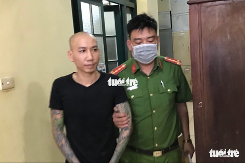 Vợ chồng Phú Lê bị điều tra thêm tội gây rối trật tự công cộng - Ảnh 1. Vợ chồng Phú Lê bị điều tra thêm tội gây rối trật tự công cộng - Ảnh 1.