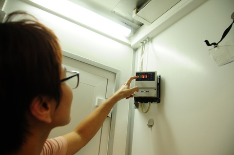 Bên trong cỗ máy xét nghiệm COVID-19 của Trung tâm Nhiệt đới Việt - Nga - Ảnh 23. Bên trong cỗ máy xét nghiệm COVID-19 của Trung tâm Nhiệt đới Việt - Nga - Ảnh 23.