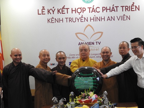 Giáo hội Phật giáo Việt Nam tiếp quản kênh Truyền hình An Viên - Ảnh 1. Giáo hội Phật giáo Việt Nam tiếp quản kênh Truyền hình An Viên - Ảnh 1.