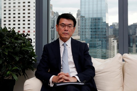 Quan chức Hong Kong: Việc trừng phạt của Mỹ là dã man và phi lý - Ảnh 1. Quan chức Hong Kong: Việc trừng phạt của Mỹ là dã man và phi lý - Ảnh 1.