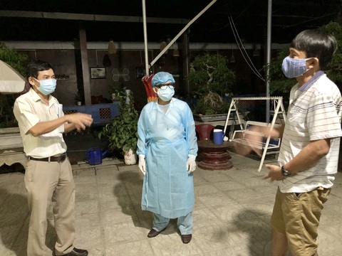 Bệnh nhân 787 đi chợ, ra cà phê, ngồi đánh bài... lung tung, truy chưa hết - Ảnh 1. Bệnh nhân 787 đi chợ, ra cà phê, ngồi đánh bài... lung tung, truy chưa hết - Ảnh 1.