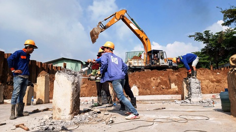 9 công trình giao thông chạy nước rút kịp về đích trong tháng 9-2020 - Ảnh 2. 9 công trình giao thông chạy nước rút kịp về đích trong tháng 9-2020 - Ảnh 2.