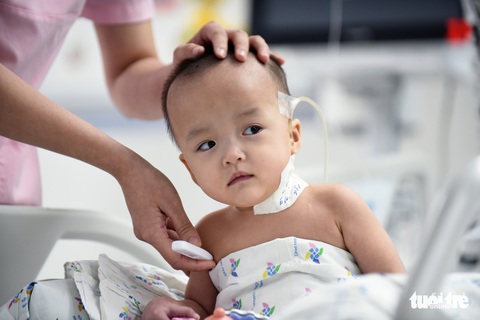 Ngắm nhìn Trúc Nhi - Diệu Nhi ngộ nghĩnh cùng các bài tập tăng sức cơ - Ảnh 6. Ngắm nhìn Trúc Nhi - Diệu Nhi ngộ nghĩnh cùng các bài tập tăng sức cơ - Ảnh 6.