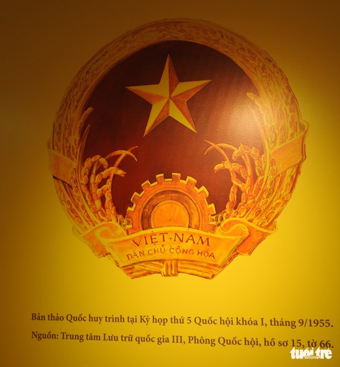 Lần đầu hé lộ nhiều tư liệu quý về quốc kỳ, quốc ca, quốc huy - Ảnh 4. Lần đầu hé lộ nhiều tư liệu quý về quốc kỳ, quốc ca, quốc huy - Ảnh 4.