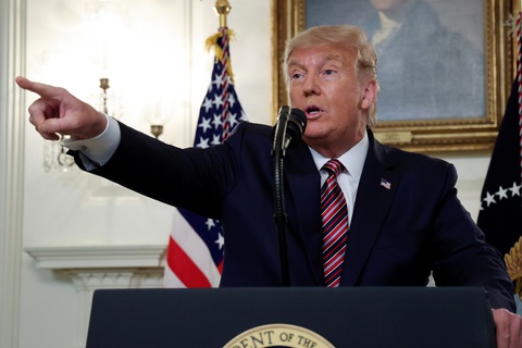 Ông Trump đá xoáy nhà báo lớn của Mỹ viết sách chân dung mình - Ảnh 1. Ông Trump đá xoáy nhà báo lớn của Mỹ viết sách chân dung mình - Ảnh 1.