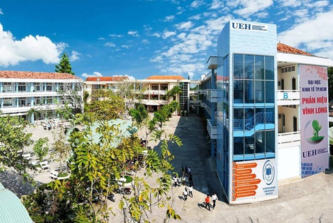 ĐH Kinh tế TP.HCM tuyển sinh đào tạo 100 sinh viên du học đi để trở về - Ảnh 1. ĐH Kinh tế TP.HCM tuyển sinh đào tạo 100 sinh viên du học đi để trở về - Ảnh 1.